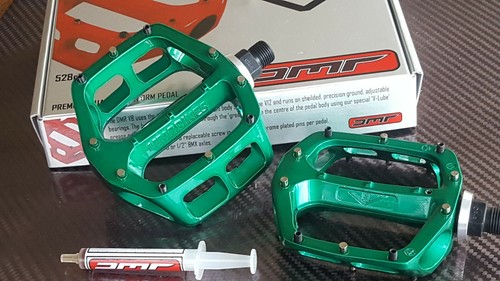 Dmr pedals mountain - v8,