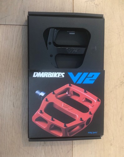 Dmr bikes v12 pedals brand - bikes,