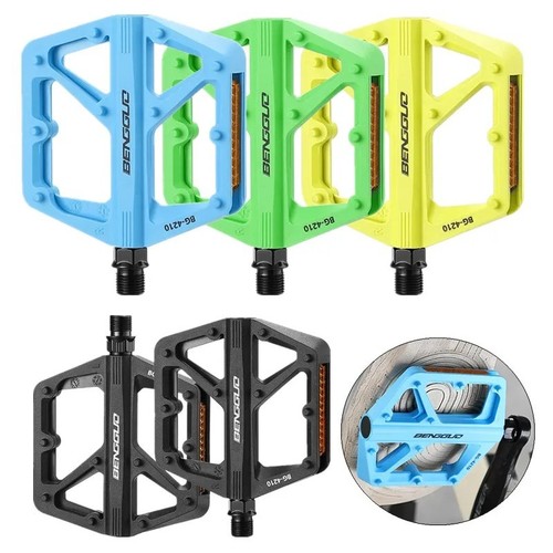 Mountain bike pedals - pedals, flat