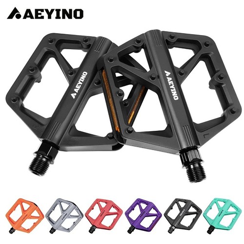 Mountain bike pedals flat - mountain,